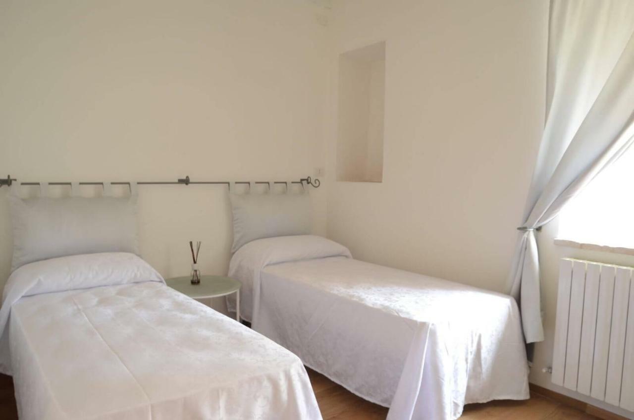 Est Locanda San Ginesio Buitenkant foto